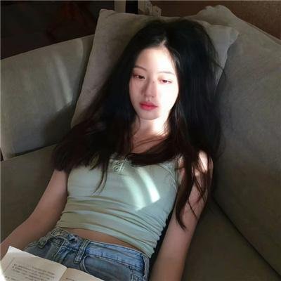 裙角飞扬的日子